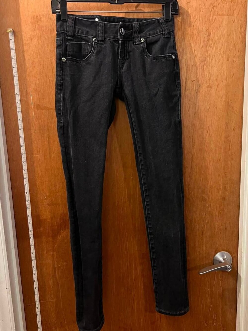 🐻Waist 26" - Rock & Roll Cowgirl - Black Denim Skinny Jeans - W26"/L30"